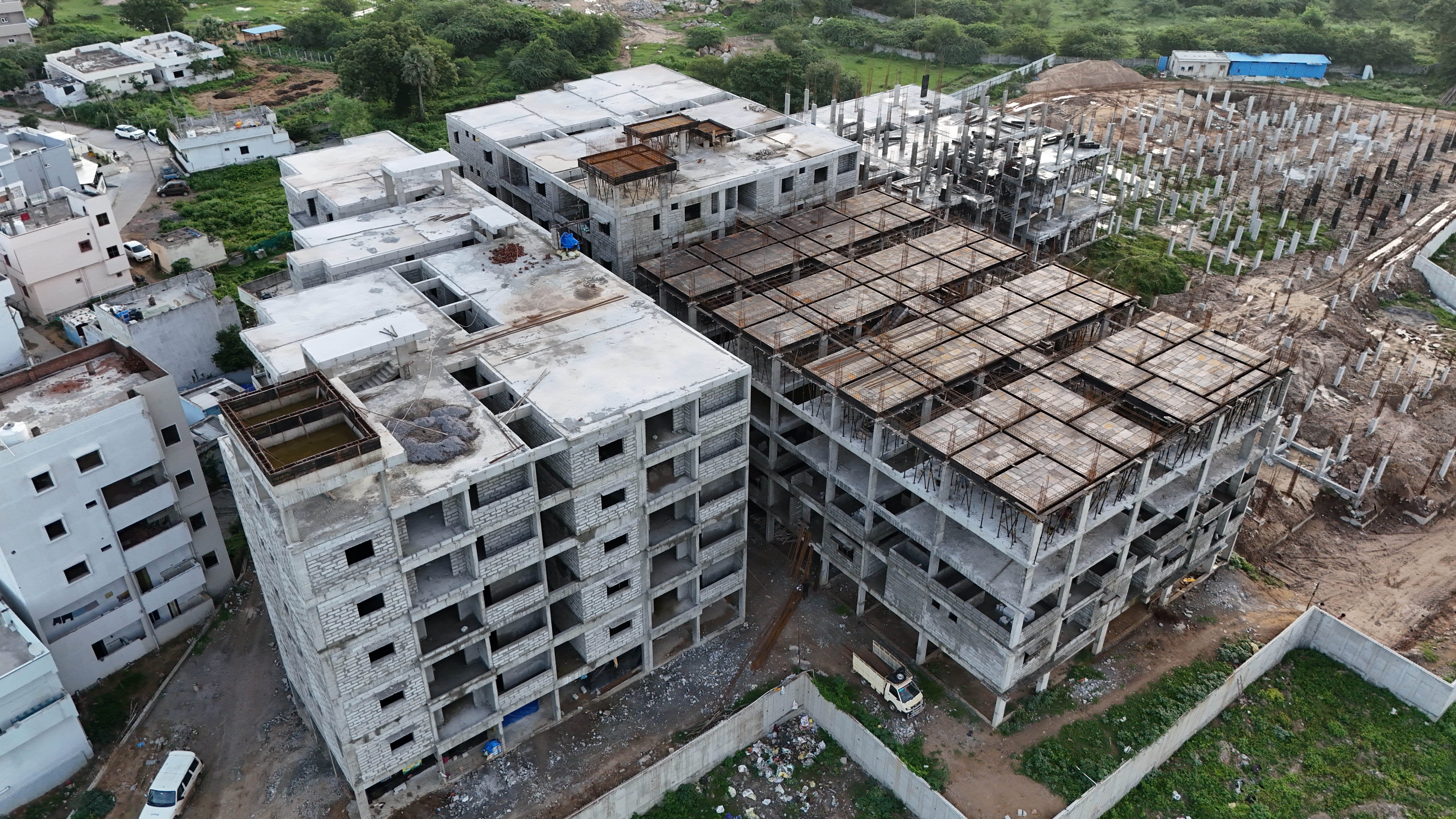 Top Floor Slab Work · In Progress